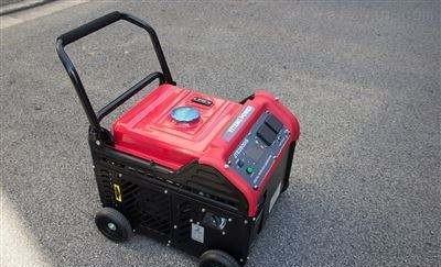 电动车上安装个发电机,骑电动车的过程中直接给电瓶充电,可行吗